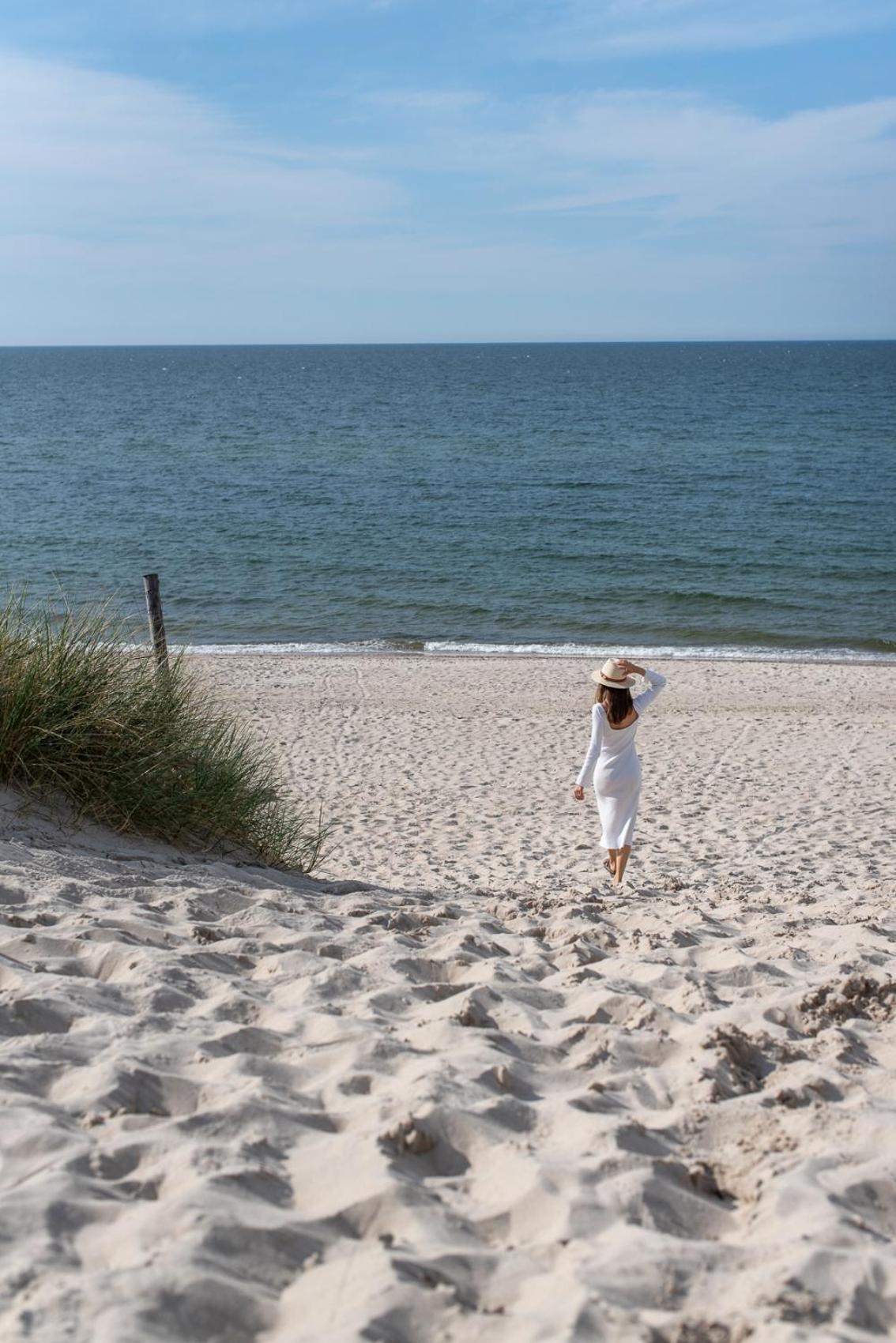 Nadmorska Otulina - Nowoczesne Dwupoziomowe Nad Morzem Z Duzym Ogrodem Ustka